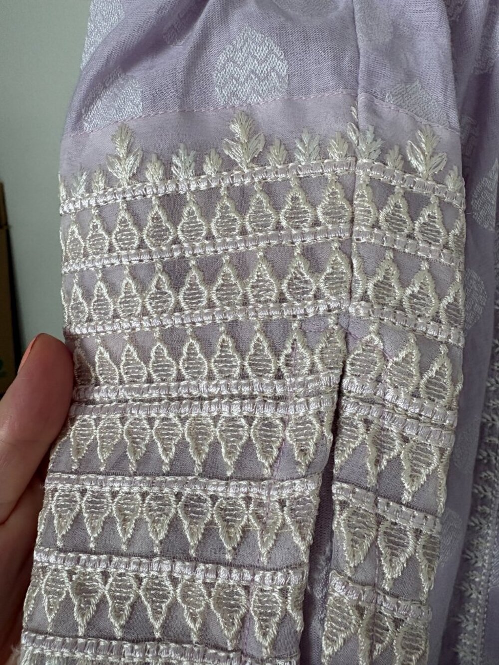 Pakistani / Indian clothing - Picture 2 of 3